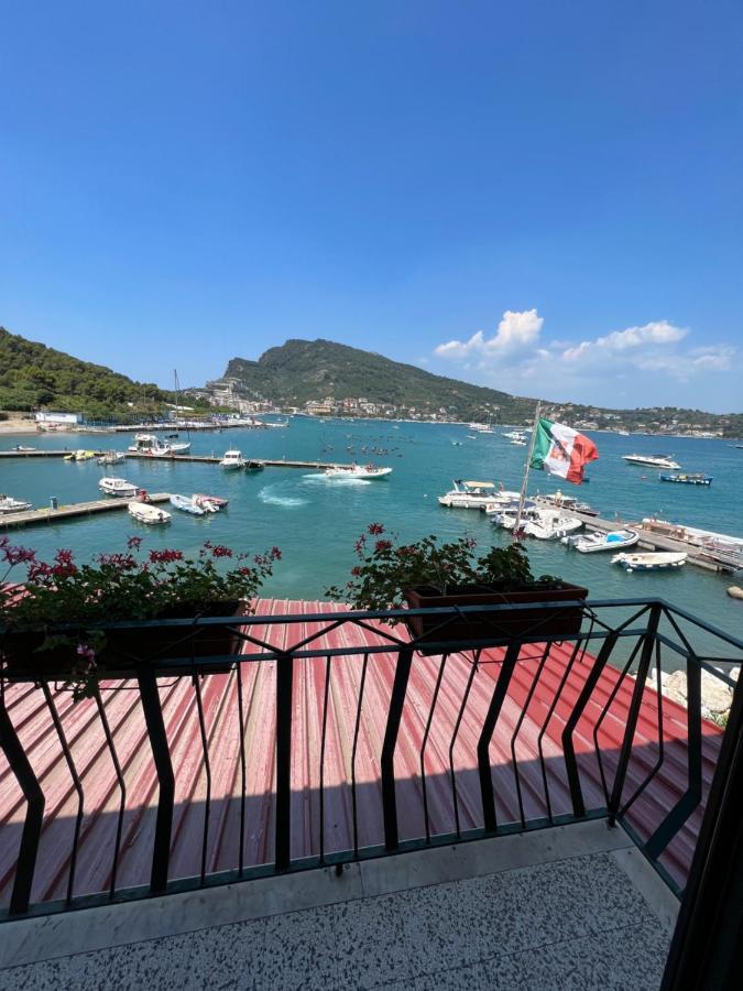 Готель Locanda Lorena Портовенере Екстер'єр фото
